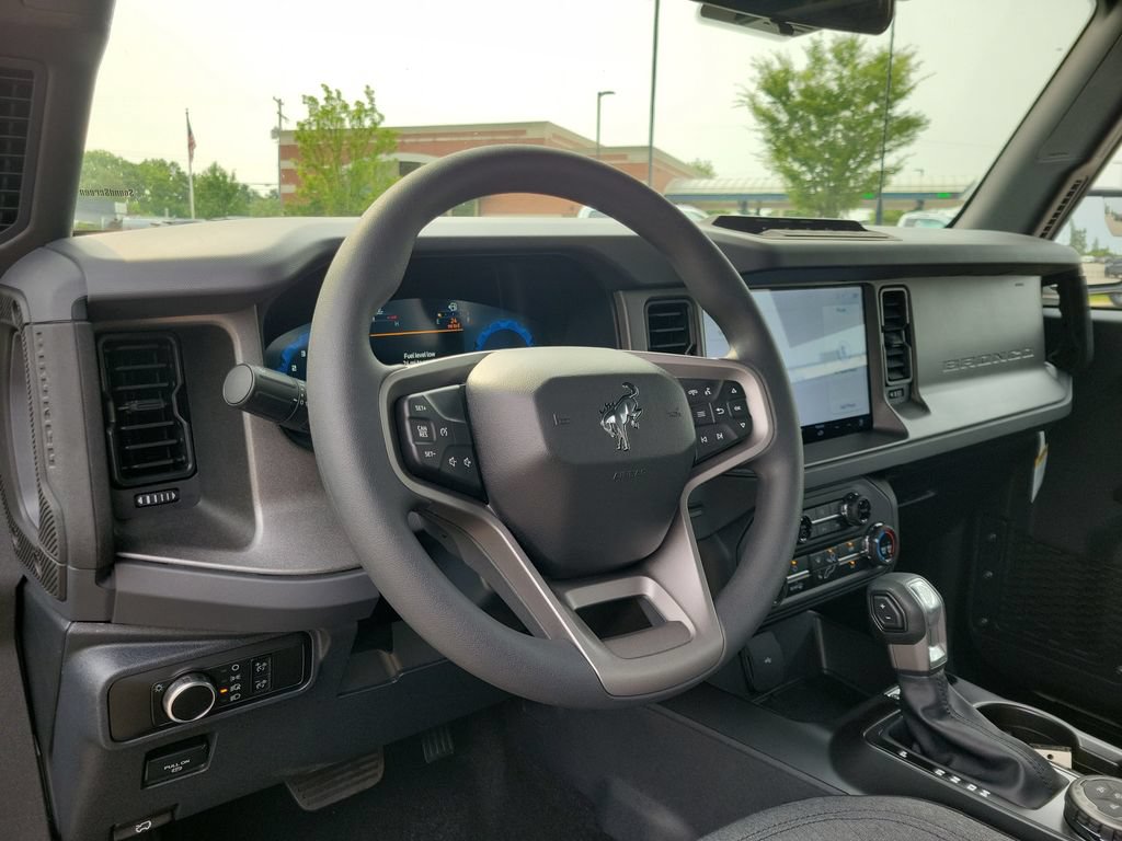 New 2026 Ford Bronco 2-Door w/ Sasquatch Package AWD/4WD image 17