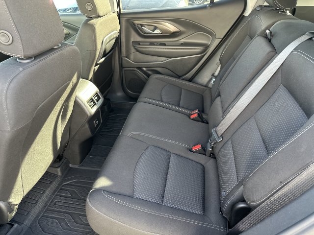 Certified 2024 GMC Terrain SLE w/ Driver Convenience Package FWD image 33