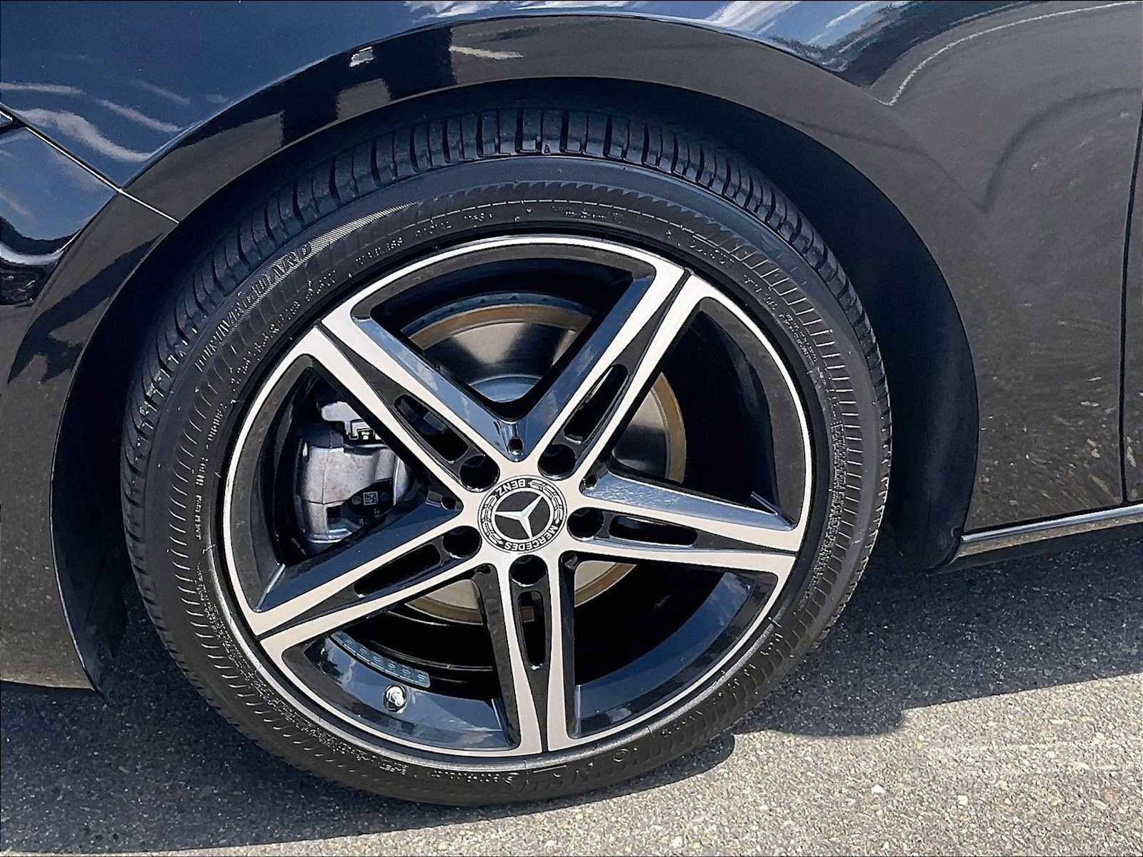 Used 2022 Mercedes-Benz A 220 image 12
