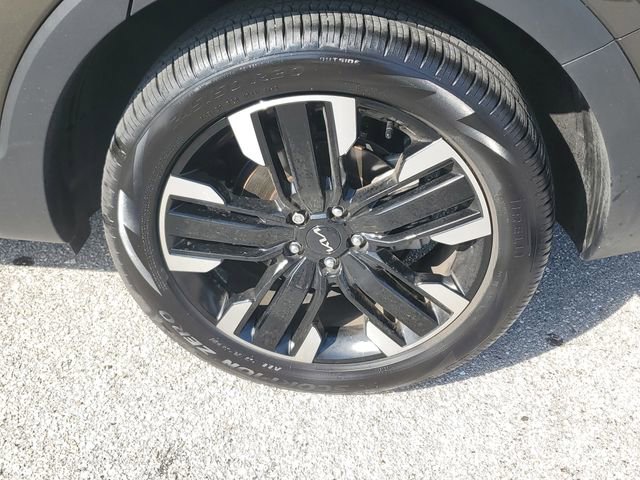 Used 2025 Kia Telluride SX image 5