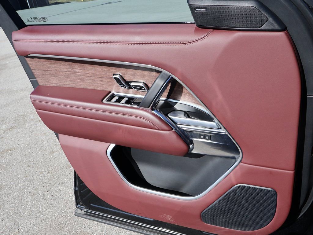 Used 2023 Land Rover Range Rover SE AWD/4WD image 35