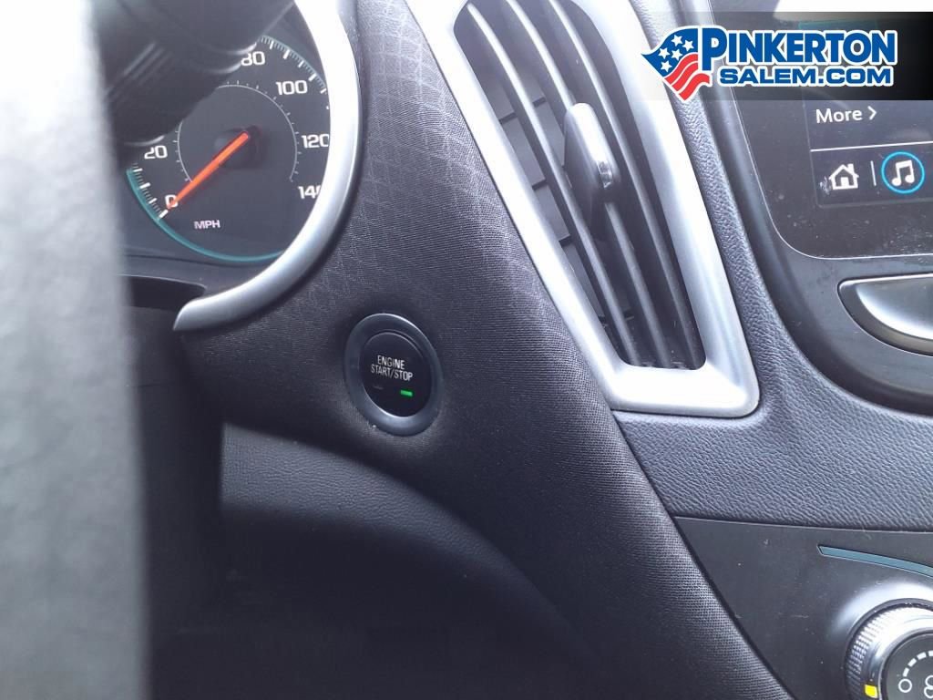 Used 2022 Chevrolet Malibu LS image 23