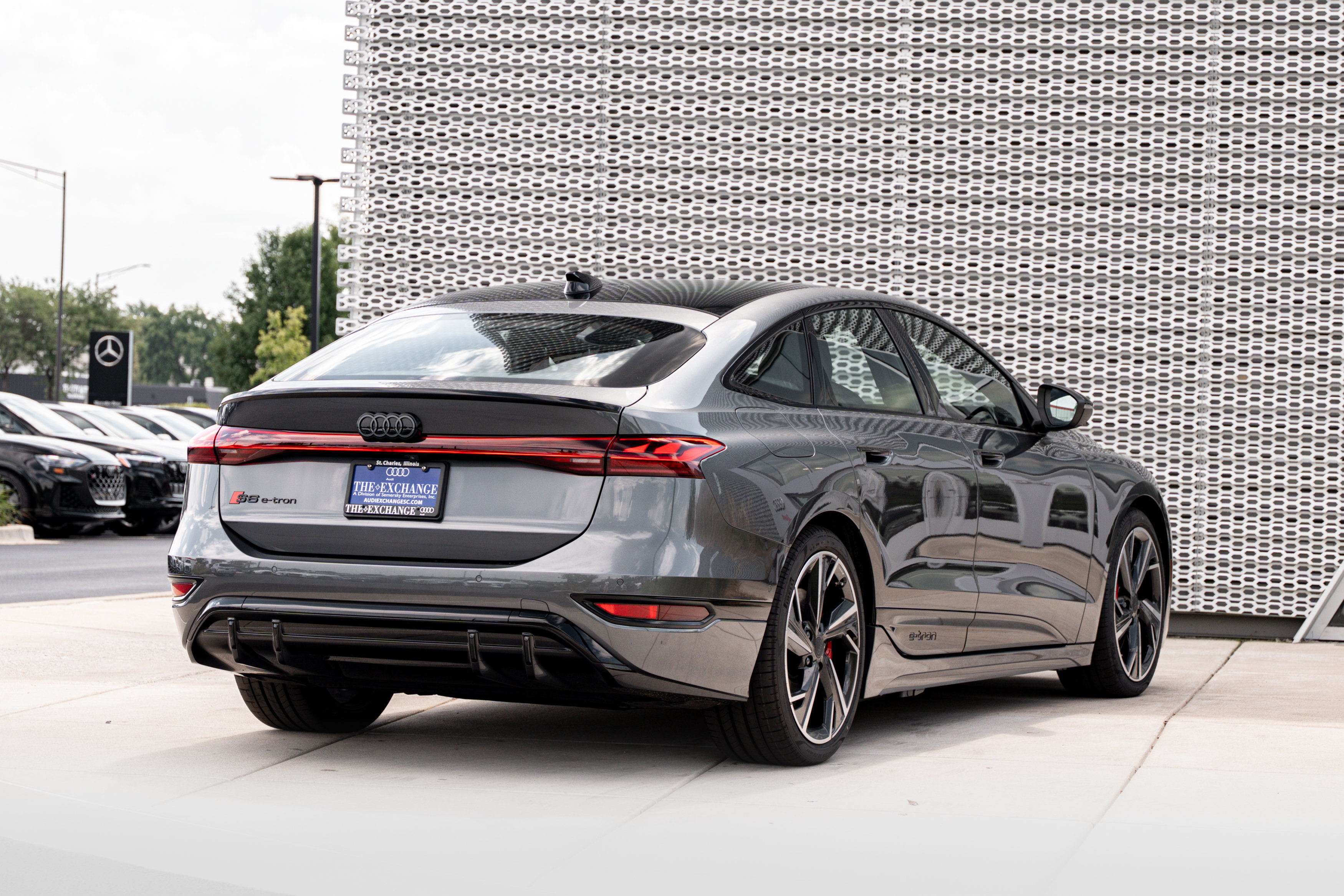 New 2027 Audi S6 e-tron Prestige AWD/4WD image 4