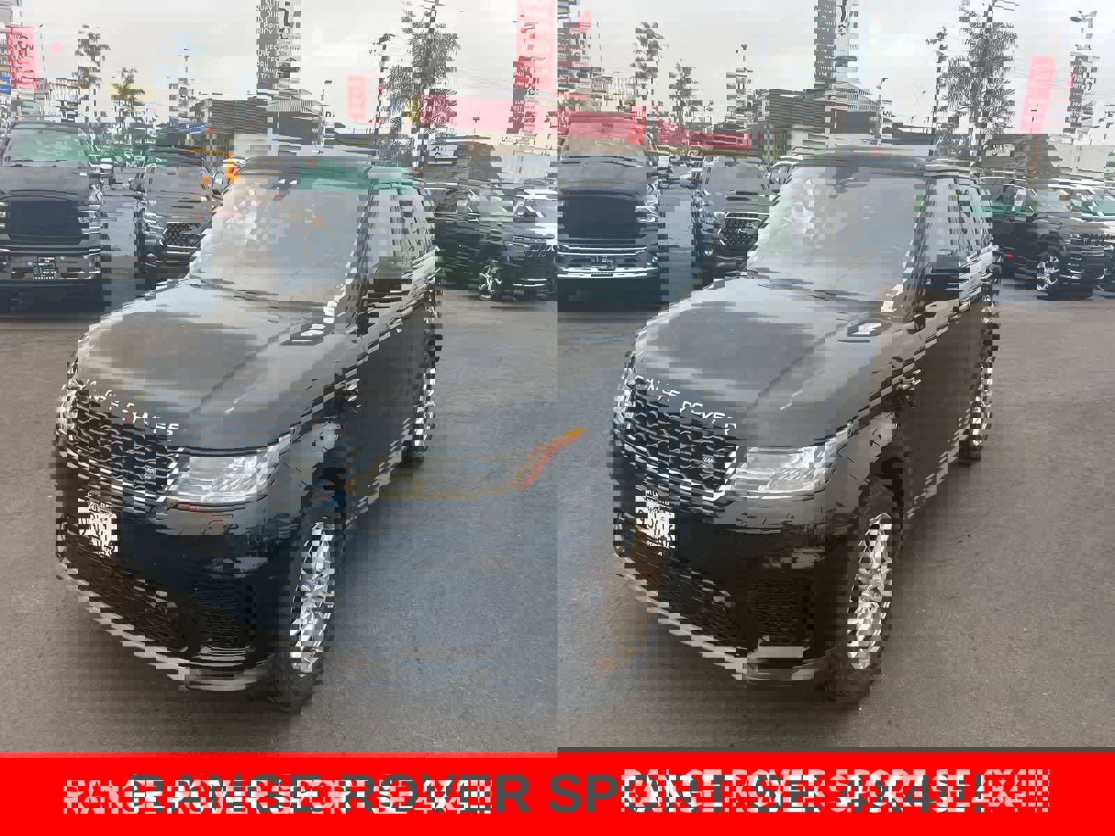 Used 2018 Land Rover Range Rover Sport SE image 2