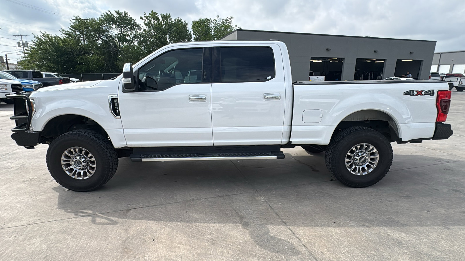 Used 2020 Ford F250 Lariat w/ Chrome Package AWD/4WD image 8