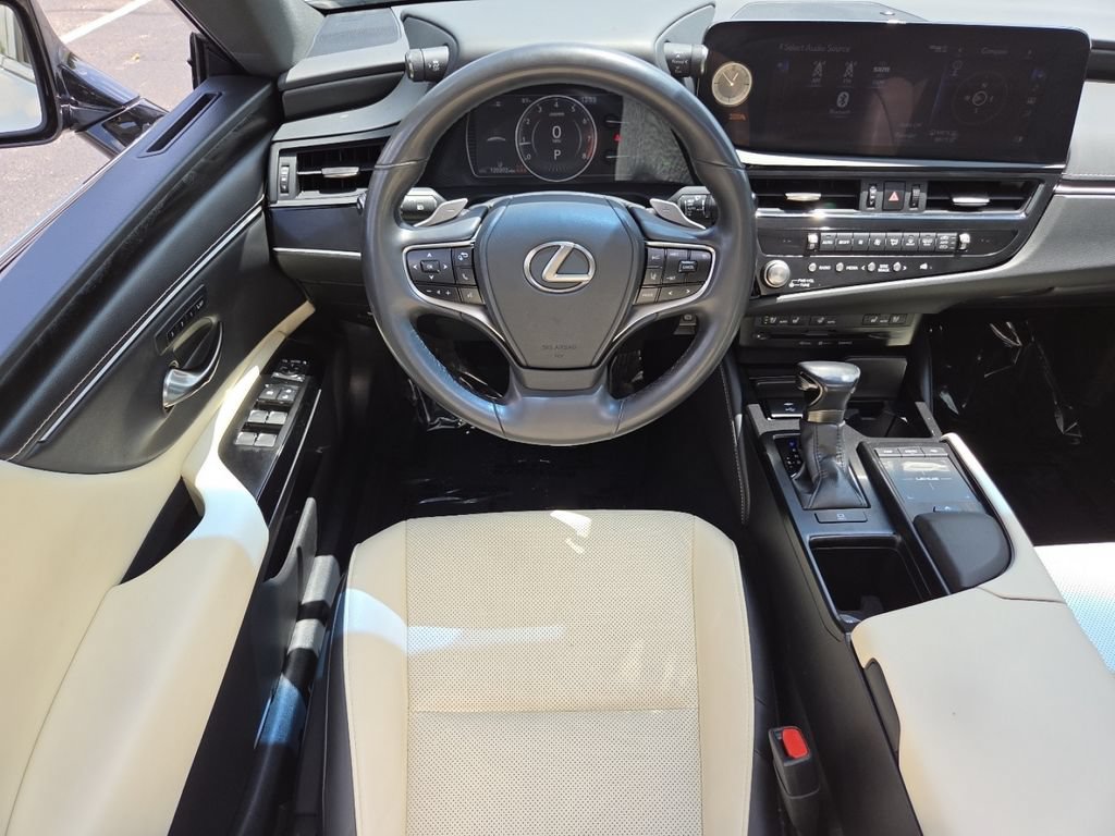 Used 2022 Lexus ES 250 w/ Premium Package AWD/4WD image 30