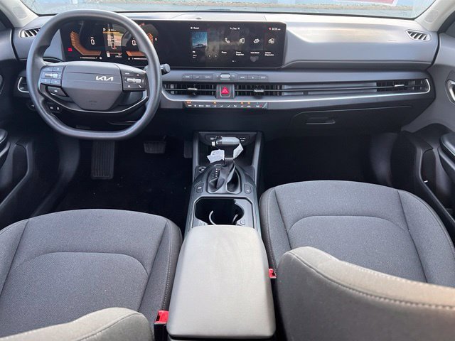 Used 2025 Kia K4 FWD image 10