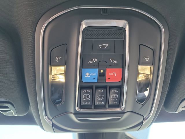 New 2026 Jeep Grand Wagoneer Limited image 32