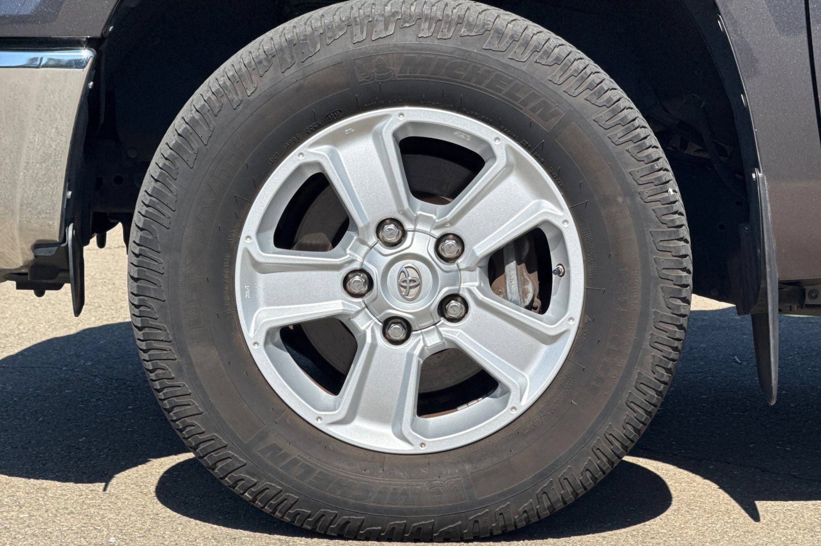 Used 2015 Toyota Tundra SR5 w/ SR5 Upgrade Package RWD image 43