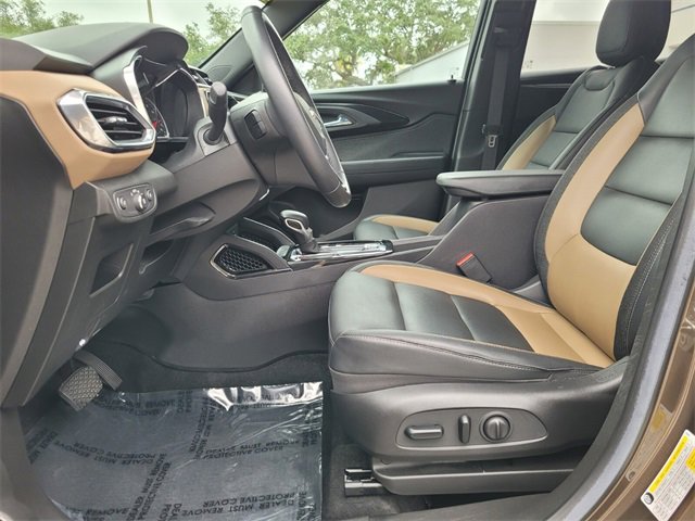 Used 2022 Chevrolet TrailBlazer ACTIV w/ Technology Package image 11