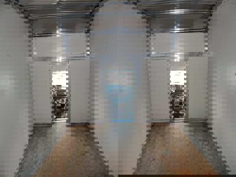 Used 2014 Ford E-350 and Econoline 350 Super Duty image 21