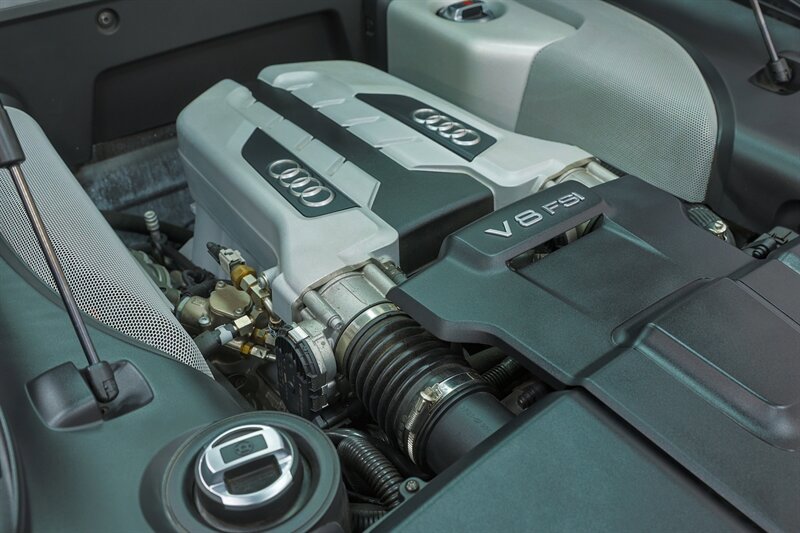Used 2015 Audi R8 V8 AWD/4WD image 27