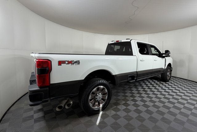 Used 2024 Ford F350 King Ranch w/ FX4 Off-Road Package AWD/4WD image 4
