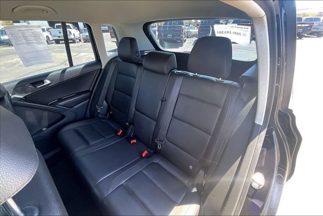 Used 2017 Volkswagen Tiguan S AWD/4WD image 27