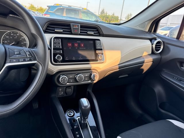 Used 2021 Nissan Versa SV FWD image 22