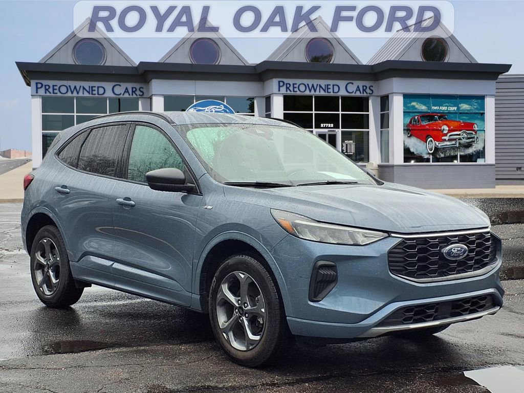 Used 2024 Ford Escape ST-Line w/ Tech Pack #1 image 1