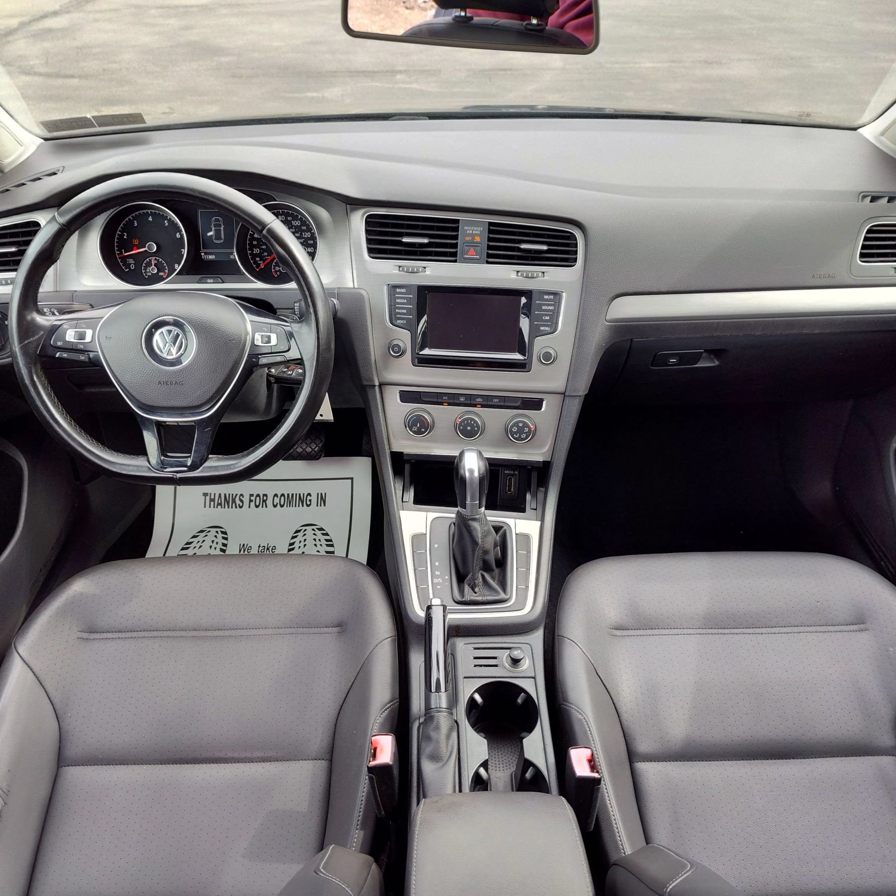 Used 2015 Volkswagen Golf S FWD image 11