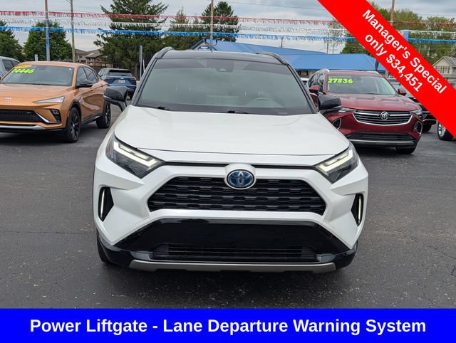 Used 2022 Toyota RAV4 XSE w/ XSE Grade Weather Package AWD/4WD image 2
