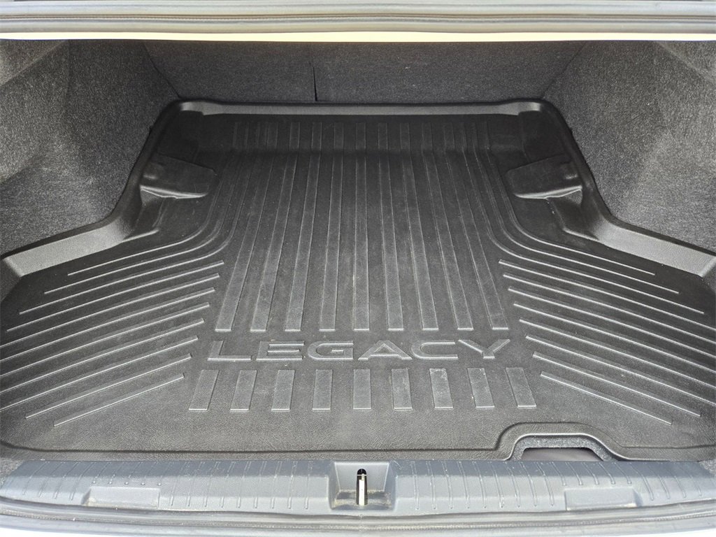Used 2022 Subaru Legacy Limited image 30