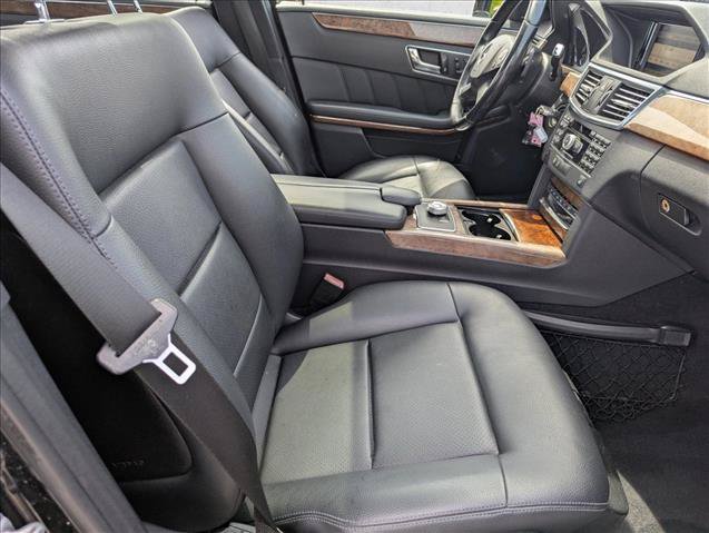 Used 2011 Mercedes-Benz E 350 BlueTEC Sedan image 29