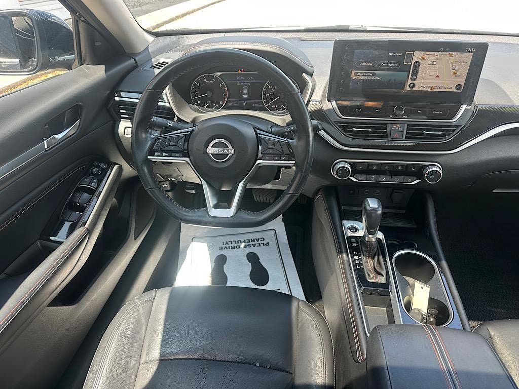 Used 2023 Nissan Altima 2.5 SR w/ SR Premium Package FWD image 19