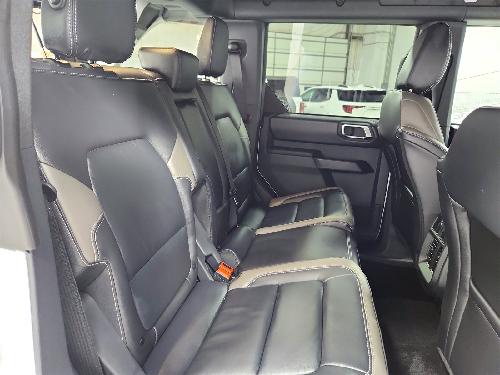 New 2025 Ford Bronco Outer Banks image 45