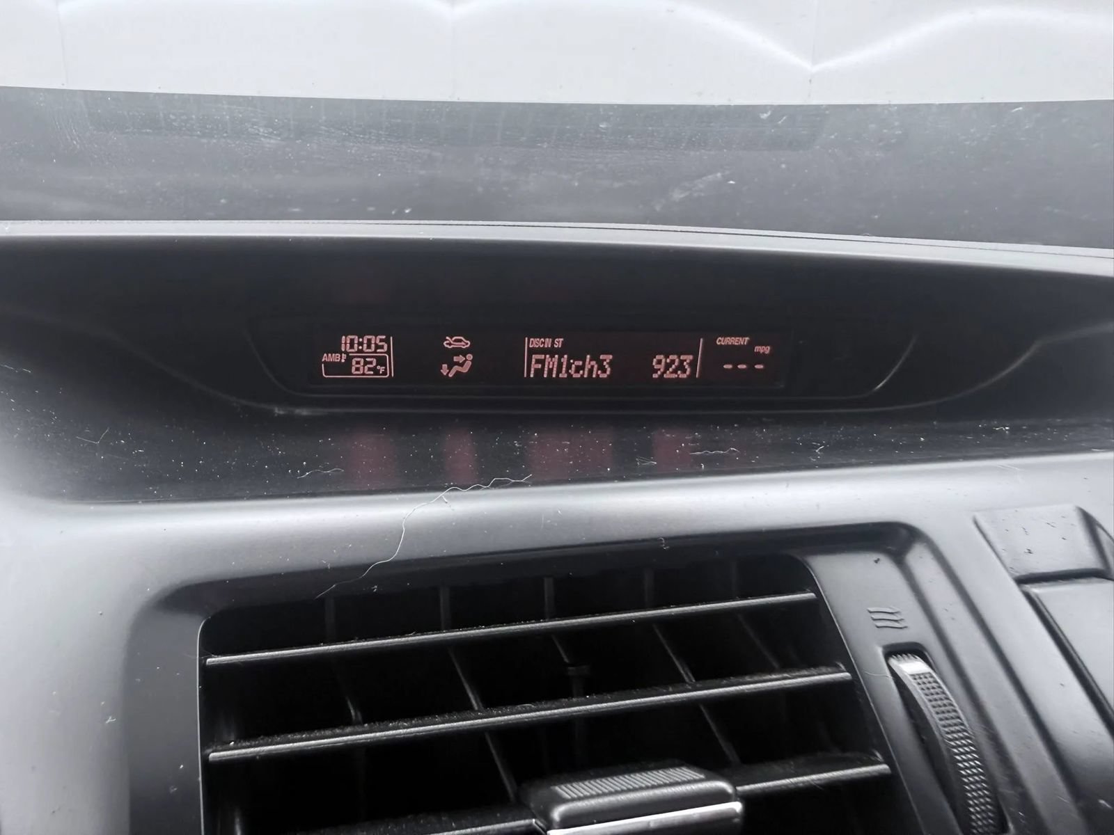 Used 2012 MAZDA MAZDA5 Grand Touring FWD image 30