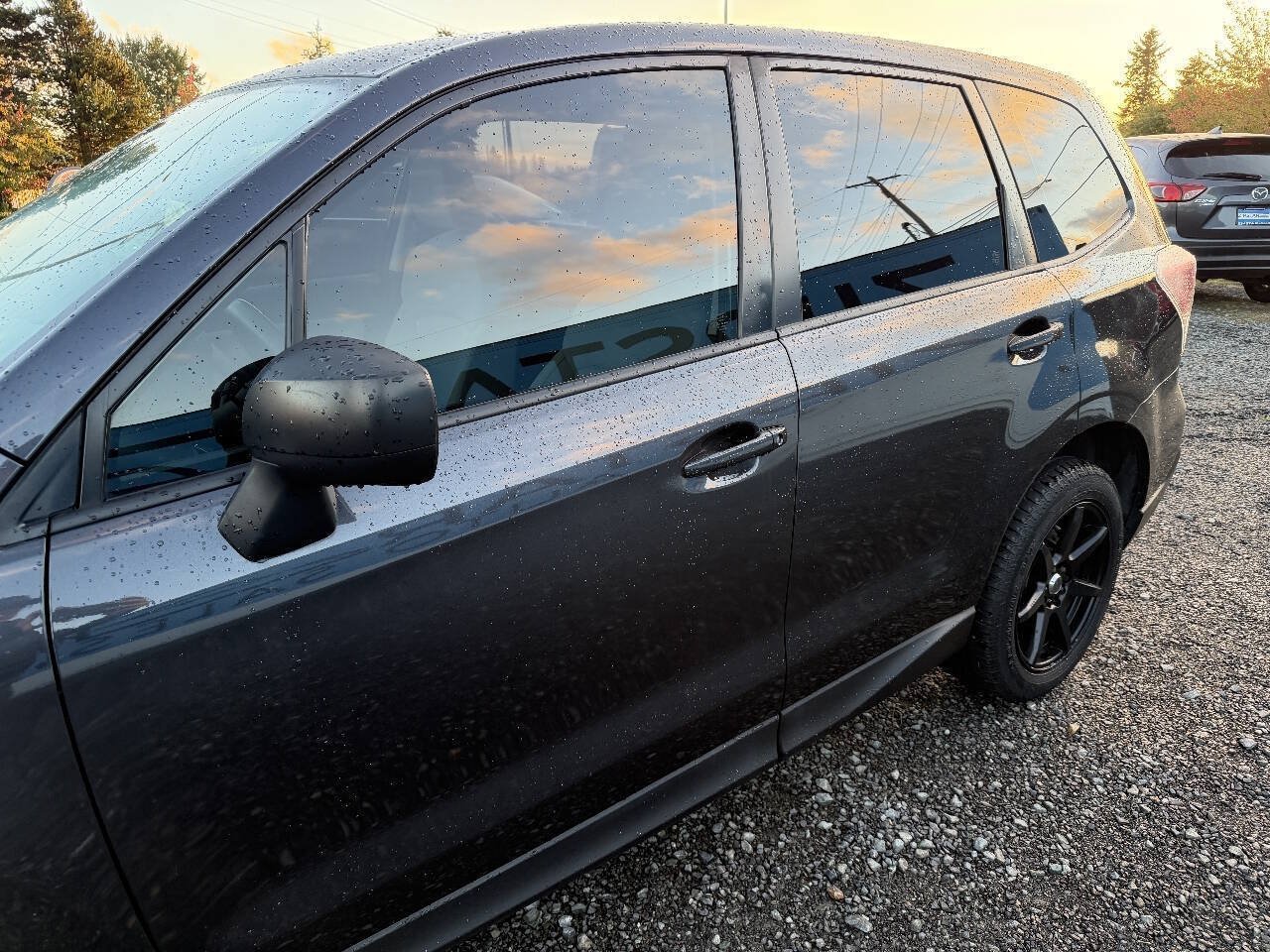 Used 2017 Subaru Forester 2.5i AWD/4WD image 10