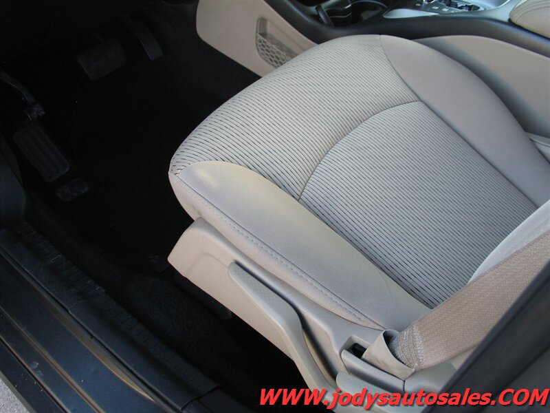 Used 2016 Dodge Journey SE AWD/4WD image 4