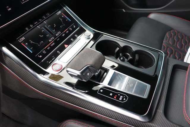 Used 2022 Audi RS Q8 AWD/4WD image 17