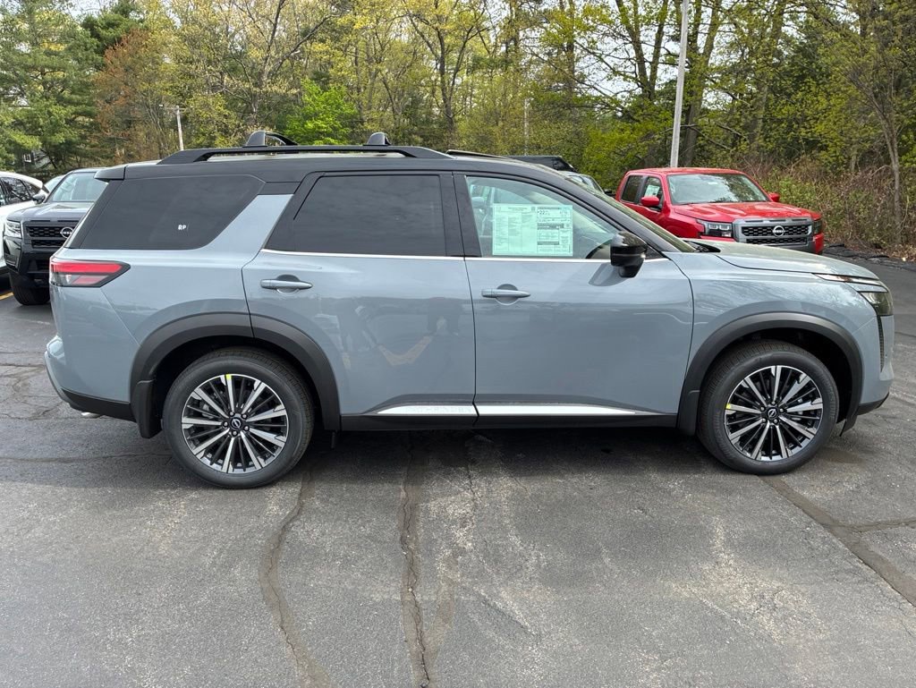 New 2026 Nissan Pathfinder Platinum AWD/4WD image 8