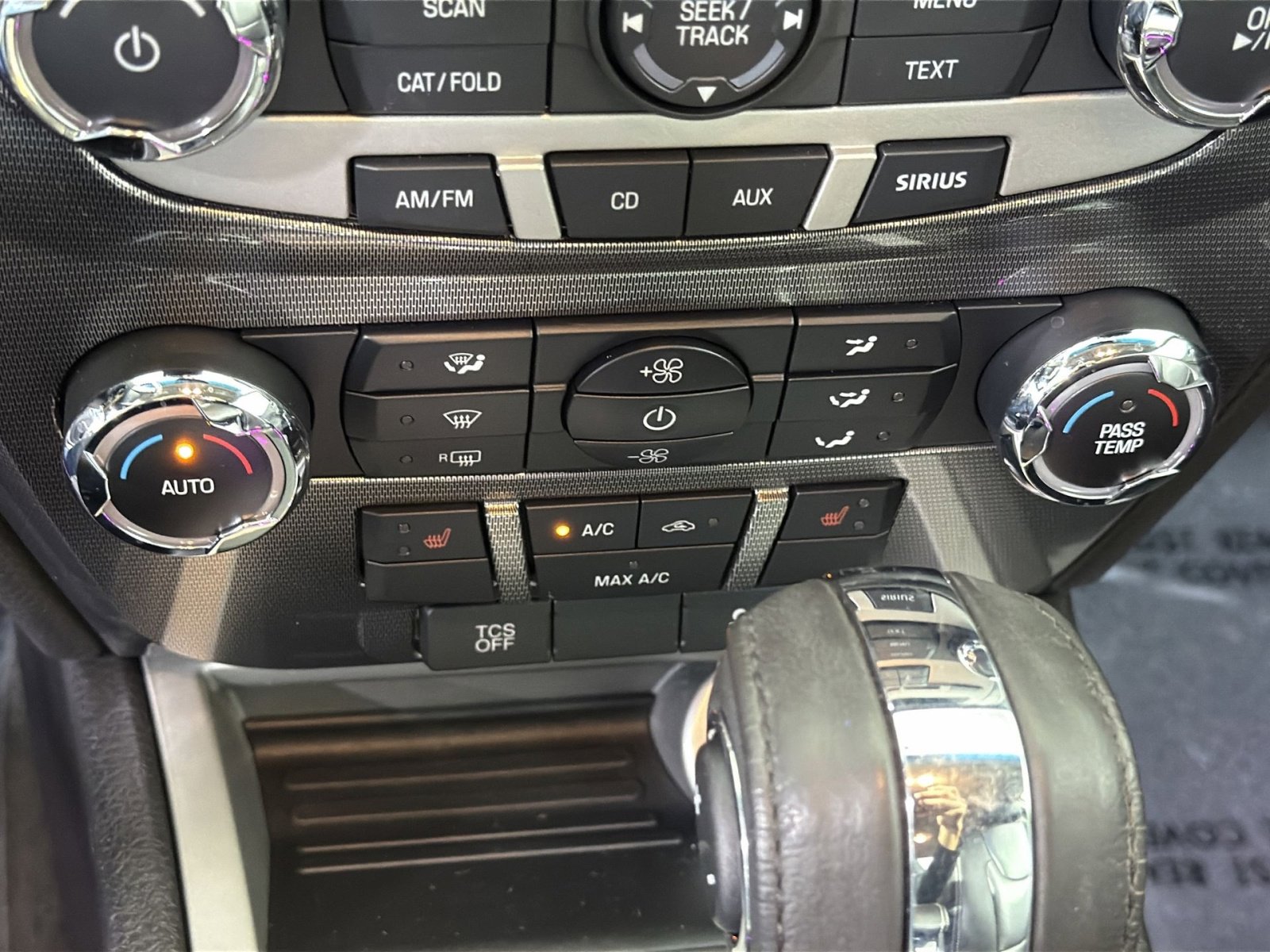 Used 2012 Ford Fusion SEL FWD image 22