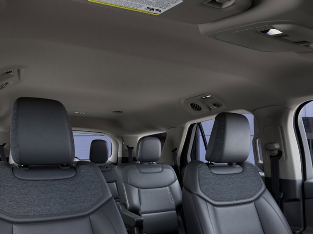 New 2027 Ford Explorer Active w/ Active Comfort Package RWD image 22