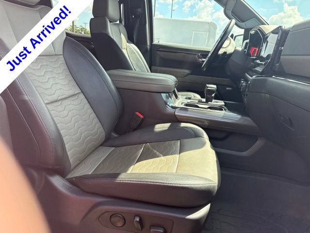 Used 2023 Chevrolet Silverado 1500 ZR2 w/ Technology Package AWD/4WD image 19