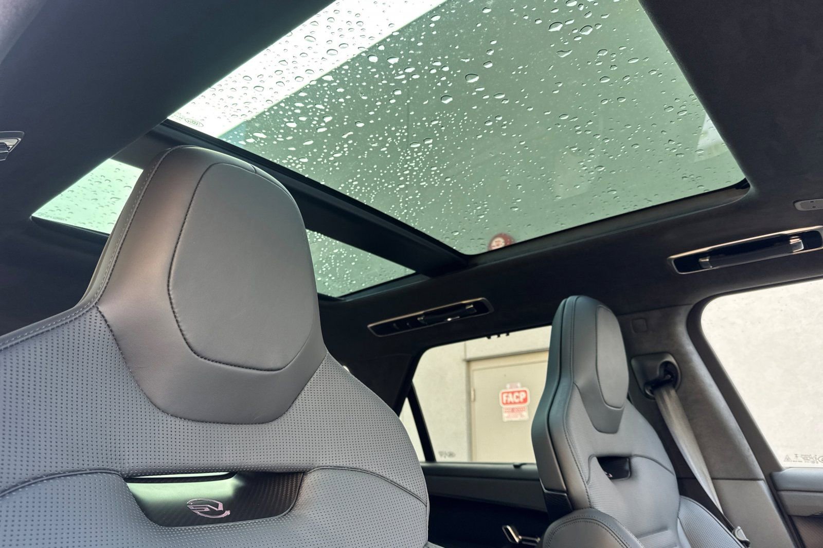 Used 2025 Land Rover Range Rover Sport SV Edition Two image 18