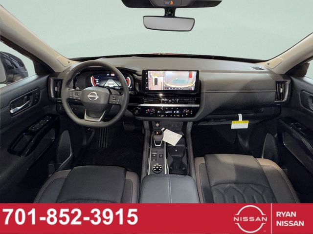 New 2026 Nissan Pathfinder Platinum image 10