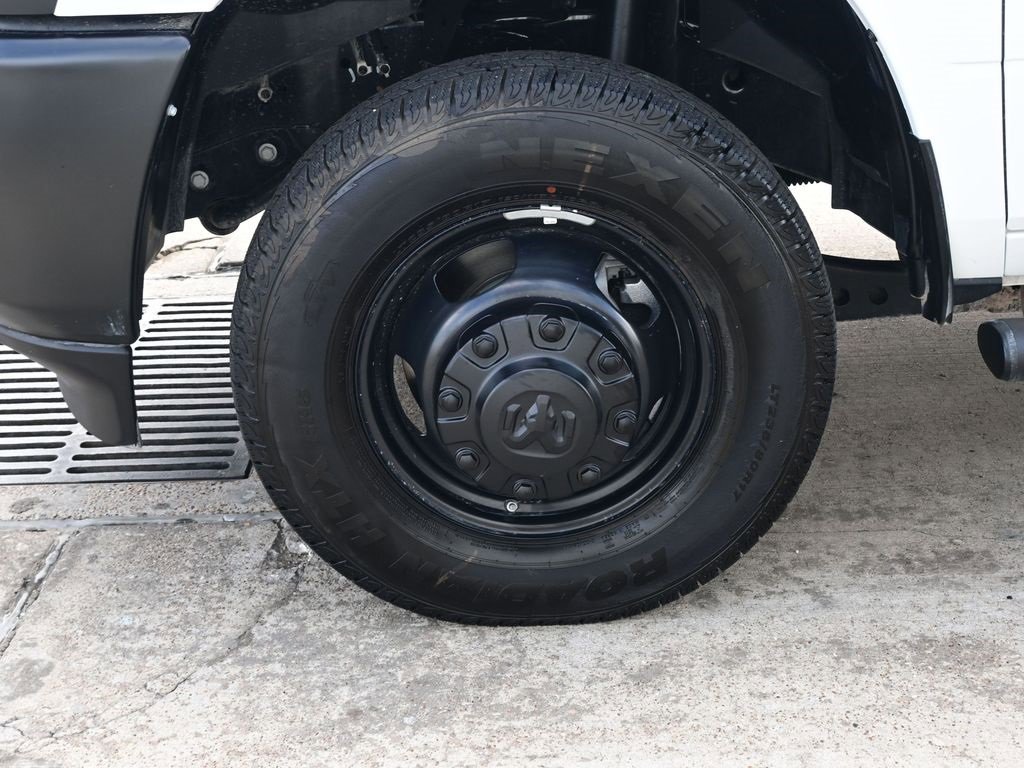 New 2026 RAM 3500 Tradesman image 4
