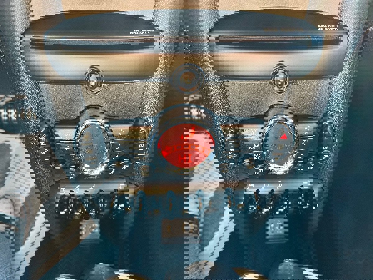 Used 2013 MINI Cooper S image 14