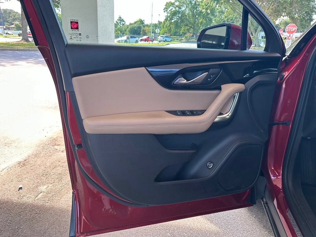 Used 2022 Chevrolet Blazer Premier w/ LPO, Cargo Package FWD image 11