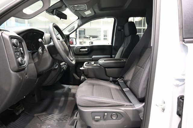 New 2026 Chevrolet Silverado 1500 Custom Trail Boss w/ LPO, Dark Essentials Package image 10