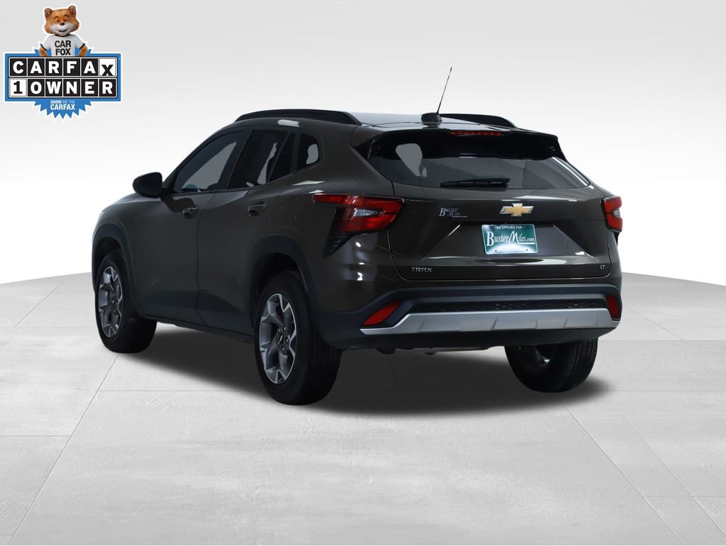Used 2024 Chevrolet Trax LT w/ Driver Confidence Package image 10