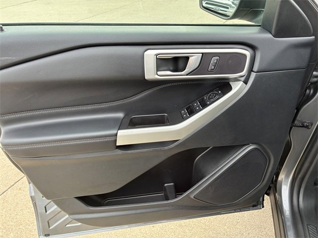 Certified 2022 Ford Explorer XLT image 22