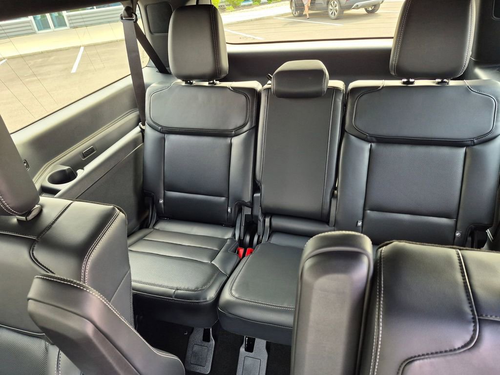 New 2026 Ford Expedition Max Platinum image 27