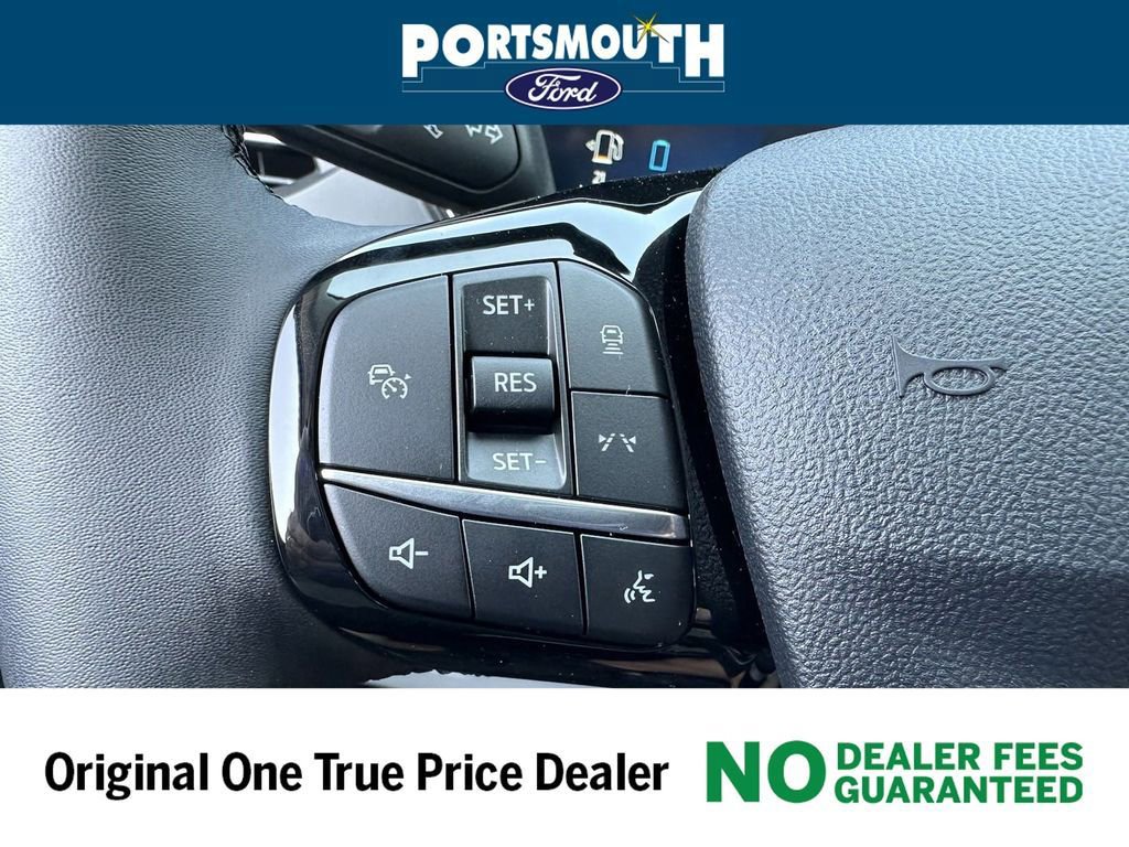 New 2024 Ford Escape SE w/ PHEV Premium Package image 22