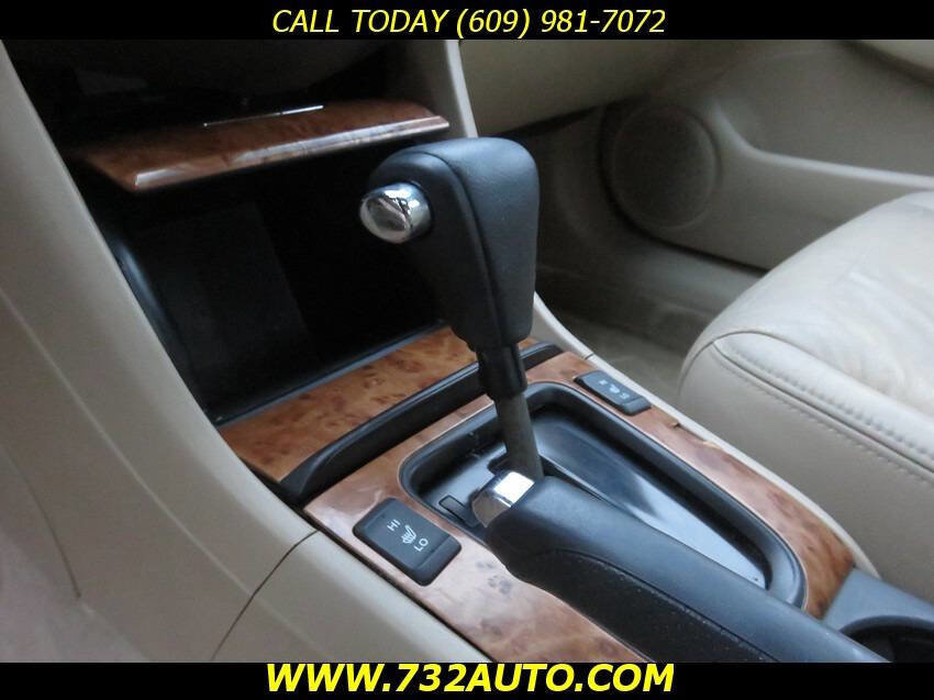Used 2004 Honda Accord EX image 13