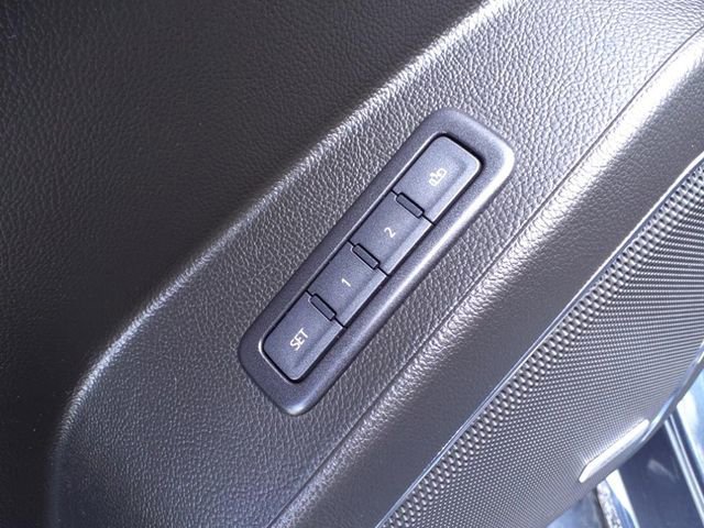 Used 2019 Chevrolet Tahoe Premier image 16