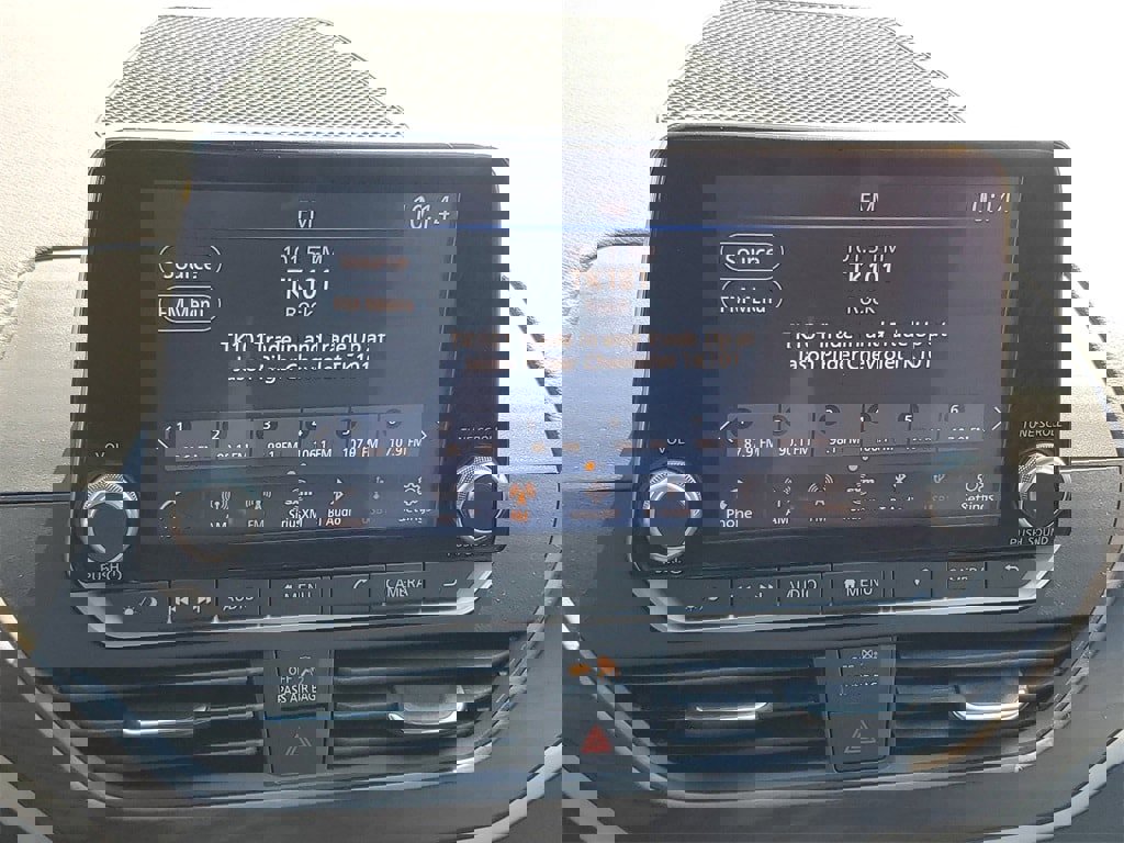 Used 2024 Nissan Altima 2.5 SV image 16