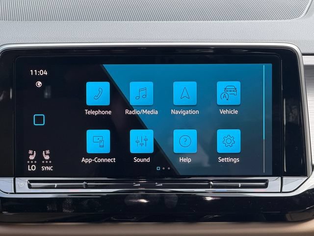 New 2026 Volkswagen Atlas Cross Sport SE FWD image 17