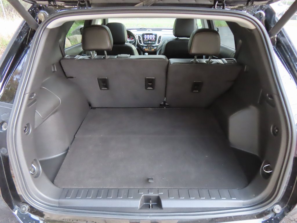 Used 2023 Chevrolet Equinox Premier image 17