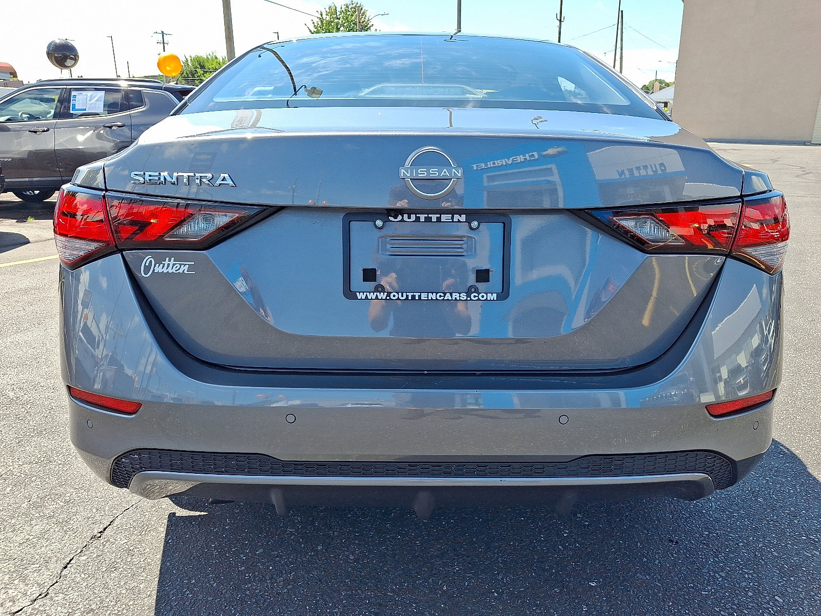 Used 2025 Nissan Sentra S FWD image 5